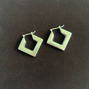 Silver square earrings